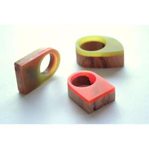 Artisan Wood and Resin Finger Ring Natural Fashion <b>Drinkware</b> Accessory - Product Image 6