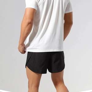 Shorts Deportivos de Poliéster para Pilates y Gimnasio, 100% Microfibra Negra, Transpirables, Ligeros, con Cierre de Cordón y Efecto Scrunch Butt - Product Image 4