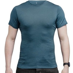 T-shirts en laine mérinos 100% pour hommes, col rond, coupe ajustée, respirants, anti-boulochage, teinture unie, manches courtes, logo personnalisé - Product Image 5