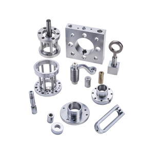 Composants usinés et tournés avec précision pour les machines aéronautiques - Product Image 1