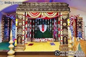 Mandap de Lujo con Diseño Personalizado para Bodas Tamilas, Escenario de Mandap del Sur de la India, Balaji Mataji Manavarai, Pilares con Temática de Tirupati Balaji - Product Image 2
