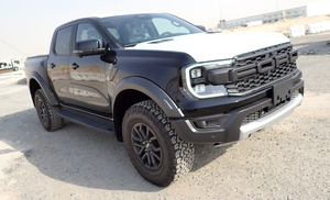 FO RD RANGER RAPTOR LOOK 4X4 5.0L RAPTOR 499HP V8 4 16v 5 PLACES TRANSMISSION AUTOMATIQUE D'OCCASION 2025 - Product Image 2