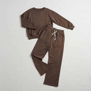 ชุดเซ็ตเสื้อสเวตเชิ้ตโอเวอร์ไซส์และกางเกงขายาวทรงหลวมสำหรับผู้หญิง ชุดลำลอง 2 ชิ้น ชุดวอร์ม รับทำโลโก้ ชุดผ้าฝ้าย รับผลิตแบบ OEM ODM - Product Image 4