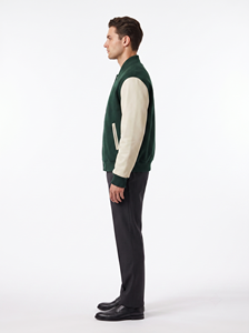Chaqueta Varsity Impermeable para Hombre, Estilo Urbano, 440 Gramos, con Parches Bordados de Chenilla y Diseño de Patchwork - Product Image 4