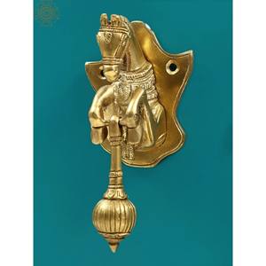 Aldaba de puerta de caballo de latón pequeño hecho a mano de 5 pulgadas, artículo de decoración para el hogar hecho en India, categoría de producto Knick-Knack - Product Image 3