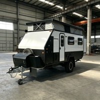 Leichtgewichtiger Offroad-Wohnwagen mit Aufstelldach für Camping, Reisen und Overland-Abenteuer