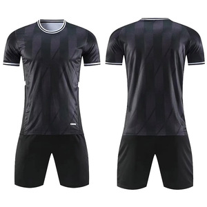 Vêtements de sport pour hommes, vêtements de football, maillot de football personnalisé pour jeunes avec logo et numéros, uniformes de football sublimés - Product Image 4