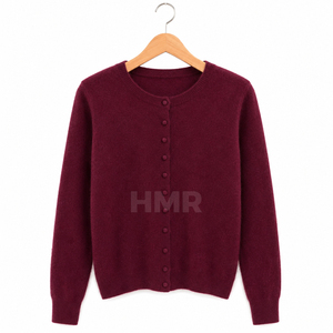 เสื้อคาร์ดิแกนไหมพรมสีแดงเลือดหมู แบรนด์ HMR Sisterhood Sorority แขนยาว คอวี ติดกระดุมด้านหน้า สีพื้น คลาสสิก - Product Image 1