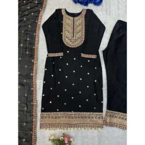 Magnifique costume de fête indien et pakistanais avec un élégant dupatta fantaisie - Product Image 2