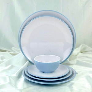 Ensemble de 5 assiettes plates rondes en porcelaine émaillée, design minimaliste, passe au lave-vaisselle, bord bleu, vaisselle pour fête - Product Image 6
