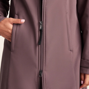 Veste Softshell Longue pour Femme de Qualité Supérieure, Hiver, Imperméable, avec Capuche, Logo Brodé, Fermeture Éclair, Manteau Long pour Femme - Product Image 6