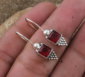 Natural <b>Red</b> Quartz Dotted <b>Drop</b> <b>Earrings</b> 925 Sterling Silver Handcrafted Textured Luxury Women Fine Jewelry Party Wholesale - Product Image 3