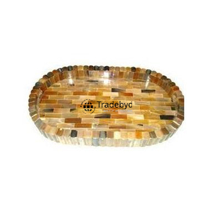 Bandeja de Cuerno Hecha a Mano, Moderna y Elegante, para Regalos y Servicio, por Tradebyd - Product Image 3