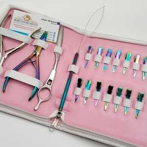 Kit d'outils pour extensions de cheveux avec étui rose, pince à perles de couleur arc-en-ciel à deux trous - Product Image 4