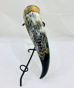 Jarra Vikinga de Cuerno Natural Tallada con Grabado de Dragón, Estilo Náutico, para Regalo de Navidad - Product Image 2