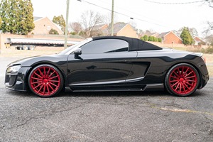 Audi R8 V10 Spyder 2011 - Product Image 2