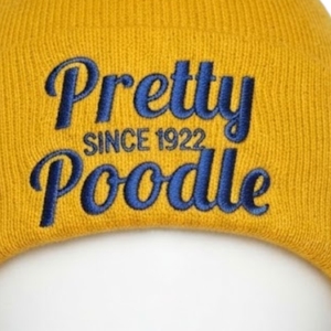 Bonnet brodé personnalisé « Pretty Poodle Since 1922 » Or et Bleu pour Femme, style Sororité Grecque, en tricot d'hiver, chaud et décontracté - Product Image 5
