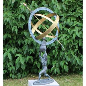 Escultura Vintage de Hombre Fisicoculturista Antiguo con Globo Terráqueo en la Cabeza, Artículos para Jardín - Product Image 1