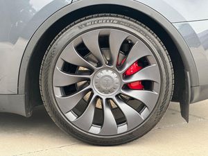 รถยนต์มือสอง Tesla Model Y Performance SUV ปี 2022 พร้อมส่งทั่วโลก - Product Image 3