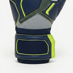 Gants de gardien de but avancés avec construction flexible, adhérence fiable du paume, confort respirant et fixation sécurisée du poignet - Product Image 6