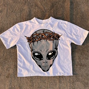 เสื้อยืดคอตตอนทรงครอปบ็อกซี่ฟิตแบบหนาพิเศษ ผลิตตามสั่ง พิมพ์ลายด้วยเทคนิค DTG ทรงโอเวอร์ไซส์ ไหล่ตก - Product Image 1