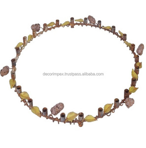 Portavelas de hierro con diseño de flores y hojas de forma redonda, soporte decorativo hecho a mano para velas de Navidad y festivales - Product Image 1