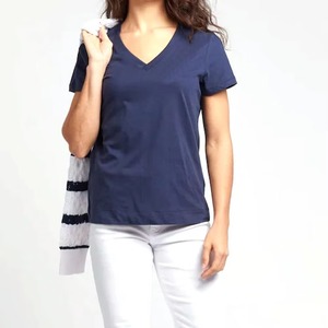 T-shirt décontracté pour femme 2026 de qualité supérieure, col en V, manches courtes, couleur personnalisée, 100 % coton jersey, teint uni, respirant - Product Image 2
