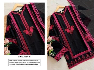 Dhwaja Export <b>Women</b> Pakistani Paisley Motif Embroidery <b>Kurti</b> - Product Image 1