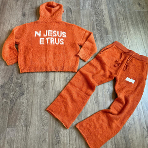 ชุดวอร์มขนแพะโมแฮร์คุณภาพสูงพร้อมโลโก้สั่งทำพิเศษสำหรับผู้ชาย เสื้อฮู้ดซิปและกางเกงขายาวทรงบาน ชุดถักสำหรับฤดูหนาว - Product Image 6