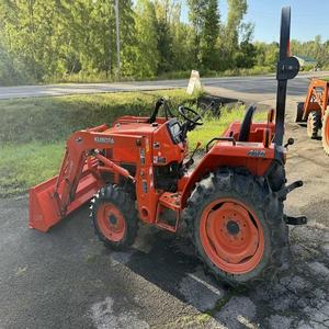 Tracteurs à roues Massey Ferguson neufs de qualité supérieure, 40-90 CV, mini-tracteurs diesel 4x4 à chenilles avec moteur à pompe. - Product Image 1