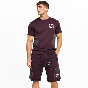 Ensemble de vêtements pour hommes actifs et durables avec tissu doux au toucher, parfait pour l'entraînement sportif, les sports de plein air et le port quotidien - Product Image 1