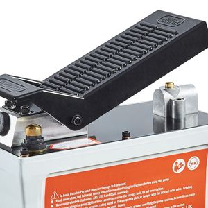 Pompa Idraulica ad Aria da 10.000 PSI con Serbatoio da 1/2 Gallone, Uscita Olio NPT 3/8'', Ingresso NPT 1/4'', Tubo da 6,6 Piedi, Azionamento a Pedale - Product Image 4