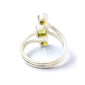 925 Silver Multishape <b>Peridot</b> <b>Ring</b> Minimalist Gemstone <b>Ring</b> for Unisex Wear Everyday Wear Wholesale Jewelry - Product Image 4