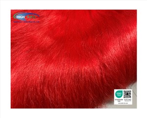 Tissu en fausse fourrure de luxe rouge à poils longs de 100 mm en acrylique et polyester, haute qualité Thaïlande - Product Image 4