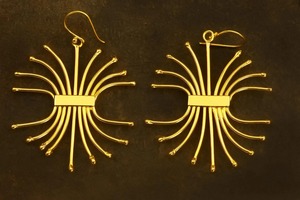 ต่างหูทองเหลืองงานหัตถกรรมโลหะคอนยัคต่างหูทองเหลืองสีพรีเมี่ยมตกแต่งเรียบสินค้าขายส่งราคาสินค้างานฝีมือโลหะ - Product Image 4