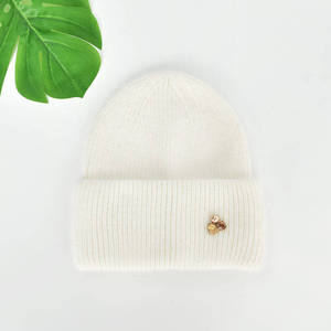 New Style Winter Knitted Cuff <b>Beanie</b> Fashion Custom Wool Blend <b>Beanie</b> <b>Hat</b> Leather Patch Label Custom <b>Hat</b> <b>Beanie</b> - Product Image 6