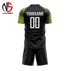 Tenues de sport de sublimation de qualité supérieure pour adultes en tissu 100 % polyester, ensembles de maillots de football, service OEM en 2026 - Product Image 2