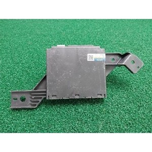 ECUs et modules informatiques d'occasion pour Camry 8865006530 - Product Image 2