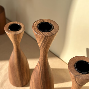 Supports de bougies en bois de noyer rustique, décoration artisanale pour la maison, lot de 3 par B H Brothers - Product Image 3