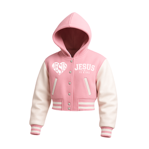 Blouson universitaire court pour femme avec imprimé cœur « Jesus Is King » – Bomber rose et blanc à capuche pour le streetwear Faith - Product Image 1