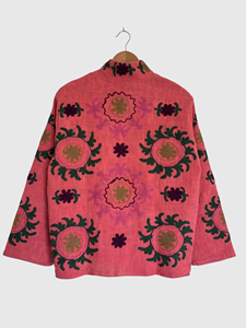 Veste rose brodée à la main à motifs floraux, col châle, manches longues, grande taille, en coton, style Prairie Chic, pour le printemps - Product Image 4