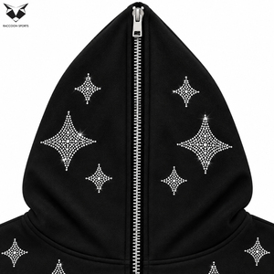 Sudadera con capucha unisex vintage con cremallera y pedrería, diseño gráfico de cruz con tachuelas brillantes, de algodón pesado, estilo streetwear. - Product Image 3