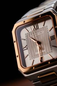 Montre analogique élégante pour homme en acier inoxydable 32x38,5 mm, résistante à l'eau 5BAR, mécanique automatique MIYOTA 9015, 7039D/02 - Product Image 3