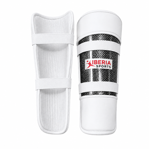 Espinilleras de Hockey IBERIA 3K de Fibra de Carbono y Espuma EVA |   Espinilleras Protectoras Profesionales para Adultos |   OEM ODM Personalizado - Product Image 1