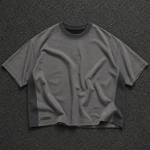 Camiseta de Hombre Estilo Urbano Color Gris Humo, Texturizada, Corte Recortado, Oversize, Tejido Jacquard de 240 GSM, Marca Dravelle Industry - Product Image 3