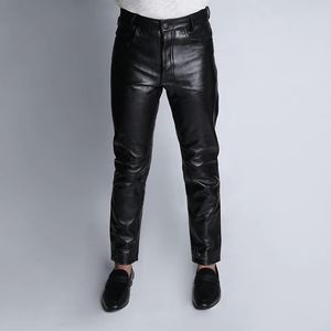 กางเกงยีนส์หนังสีดำ - Product Image 1