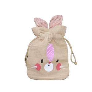 Créateur de moments de sacs à poussière réutilisables et portables avec des fonctionnalités dignes d'Aww! - Product Image 1