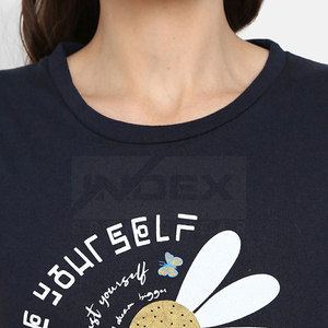 Camiseta de Manga Corta para Mujer, Cuello Redondo, Color Azul Marino, con Estampado de Margaritas, Informal, Primavera-Verano, 100% Algodón, Corte Regular - Product Image 6