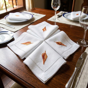 Servilleta de Tela Cuadrada Personalizada con Bordado de Caracol de Coral, Duradera, Reutilizable, Lavable a Máquina, con Dobladillo, de Algodón, para Cenas y Eventos en el Hogar - Product Image 2