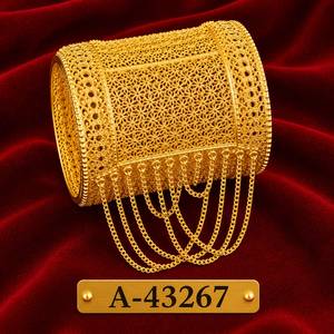 MOLL JEWELLERS กำไลข้อมือเพทายชุบทอง 24K ลายเรขาคณิตสำหรับผู้หญิง A-43264 เครื่องประดับงานแต่งงานสไตล์อินเทรนด์ - Product Image 4